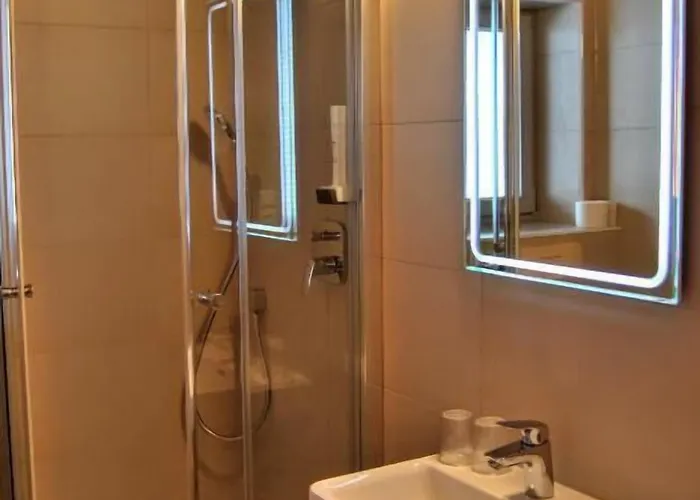 Szálloda Faerberwirt Mühltal